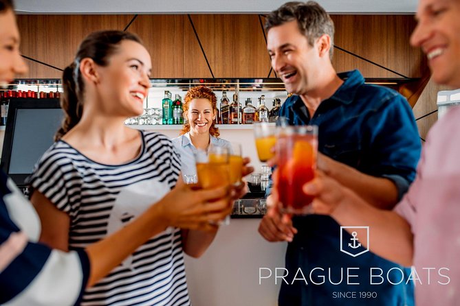 Prague Boats 3-hour Dinner Cruise - The Open Buffet Dinner: What You Actually Get