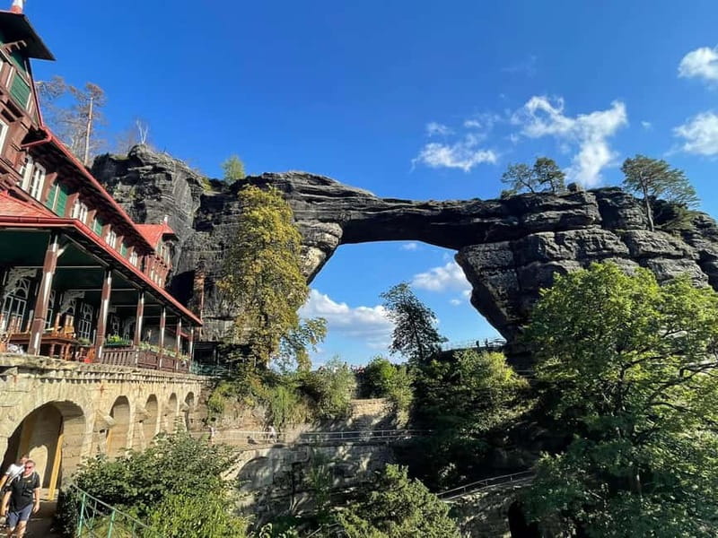 Prague: Bohemian & Saxon Switzerland Small Group Tour - Prague to the sandstone parks: the day’s rhythm in plain terms