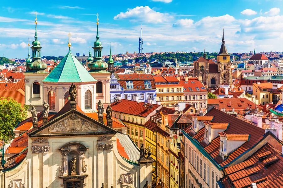 Prague: Castle and Jewish Quarter Tour - Why This 4-Hour Mix Works for First-Time Prague