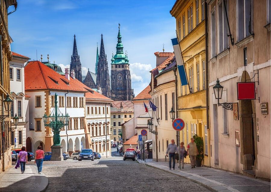 Prague: Castle Circuit Entry Tickets with Audio Guide - Key Points at a Glance