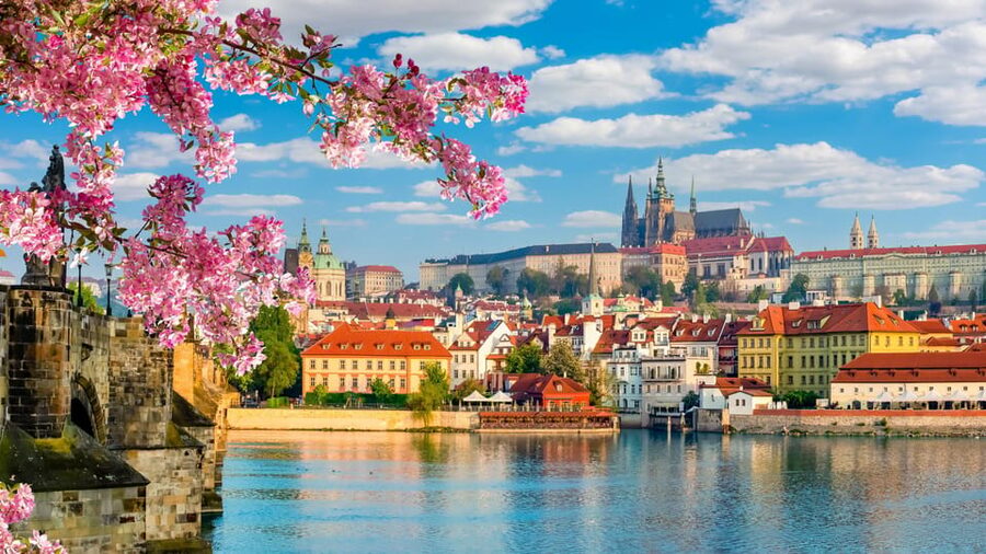 Prague: Castle Circuit Entry Tickets with Audio Guide - Prague Castle Circuit: What Your Ticket Covers (and Why It’s Worth It)