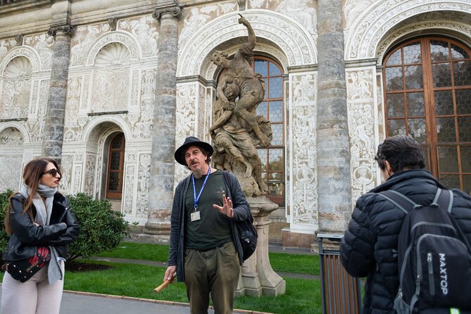 Prague: Castle Entry Ticket with Guide and River Cruise - Prague Castle and the Vltava: a smart first-time combo