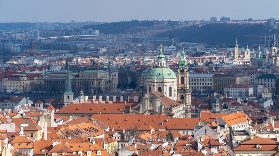 Prague: Castle Grounds & Highlights Walking Tour small-group - Why the best-of route beats the full castle day