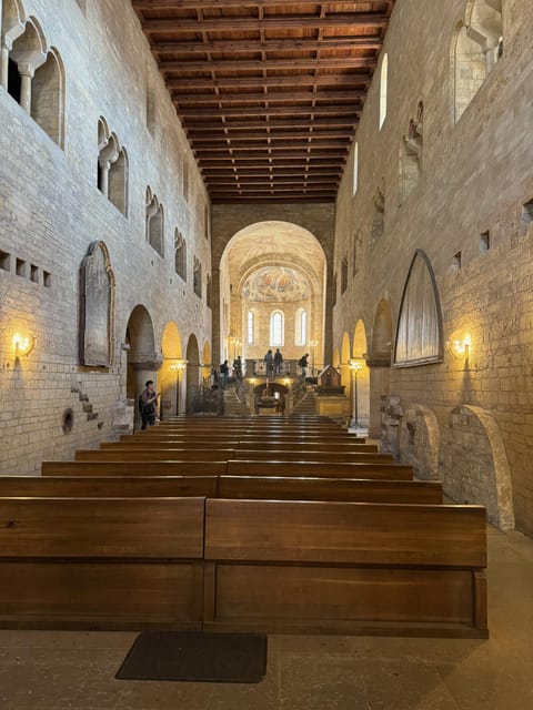 Prague Castle Interiors & Changing of the Guard-Small group - Price and value: what $87 really buys