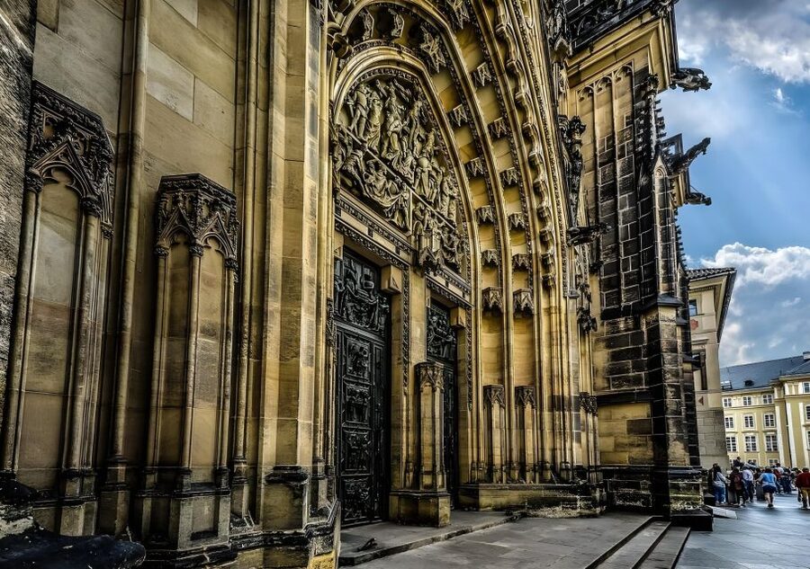 Prague Castle: Royal Palace, Cathedral, and Golden Lane Tour - Meeting at Jan Palach Square and starting the climb with fewer mistakes
