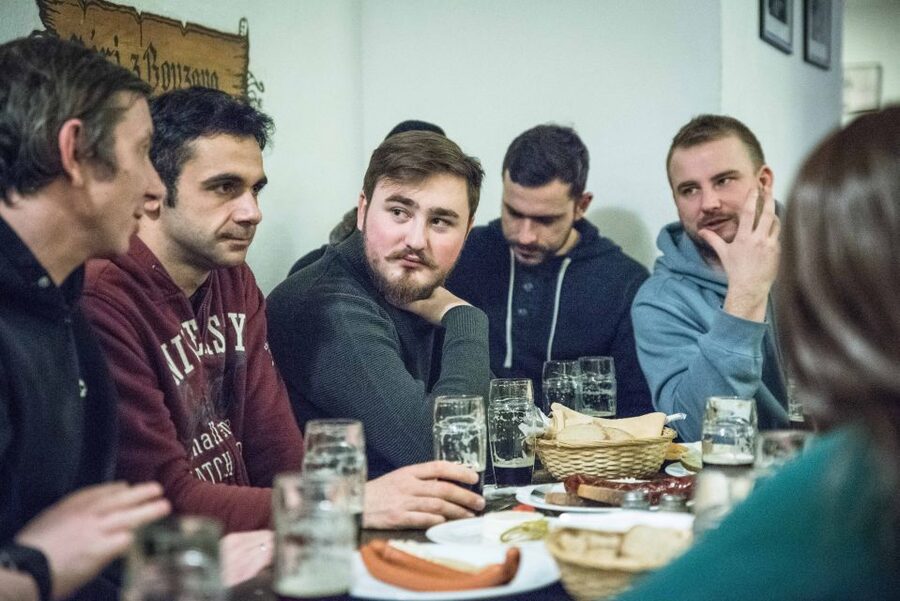 Prague: Castle Side Breweries & Pubs Guided Walking Tour - How the Castle-Side Beer Tour Fits Into a 3-Hour Night