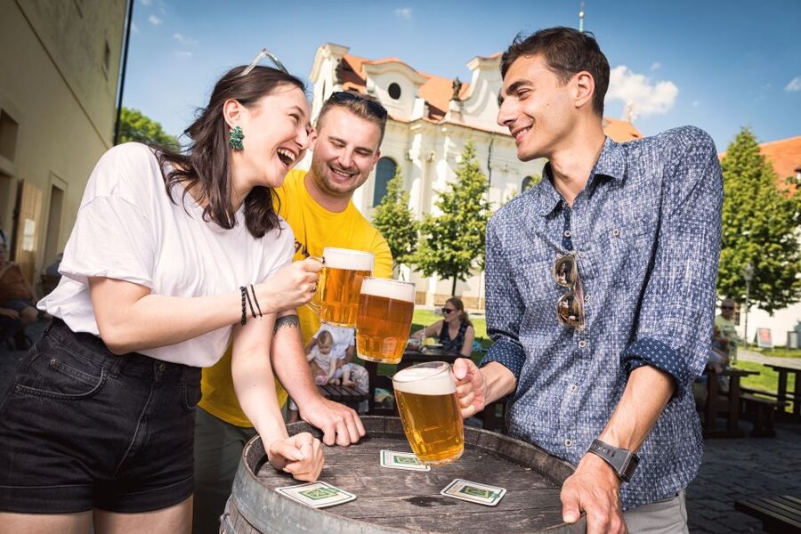 Prague: Castle Side Breweries & Pubs Guided Walking Tour - Who This Tour Suits Best (and Who Should Skip It)