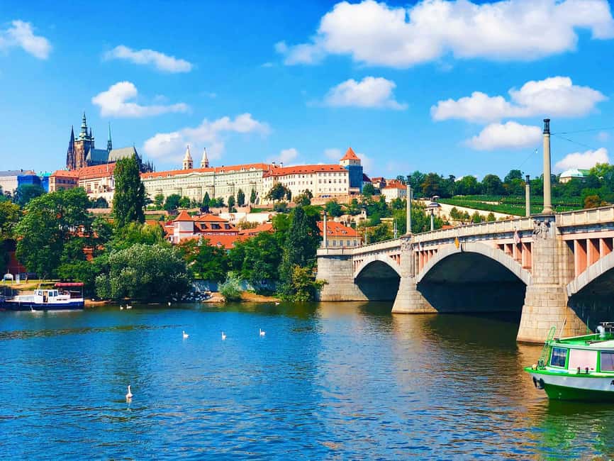 Prague Castle, St. Vitus Cathedral, Royal Palace, St. George's Basilica - Should you book this Prague Castle tour?