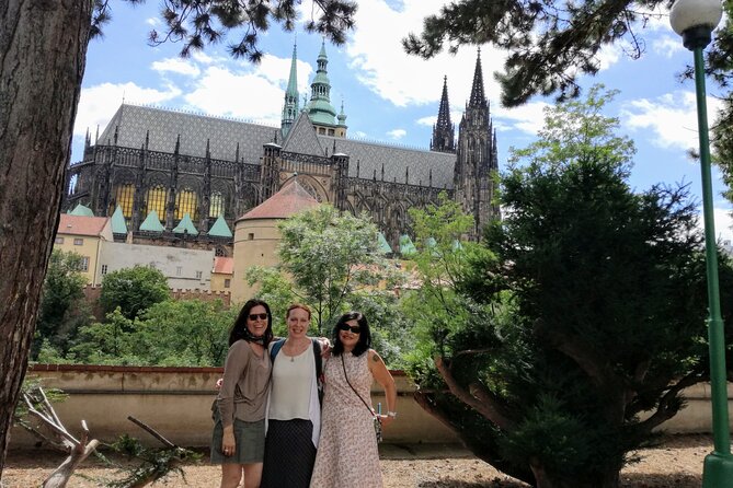 Prague Castle Walking Tour - Stop 1: St. Vitus Cathedral Interiors and the 1929 Finish
