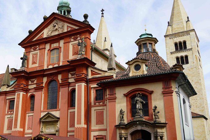 Prague Castle Walking Tour (Tip-based tour) - Tram to the Castle: Timing, Group Size, and Easy Joining