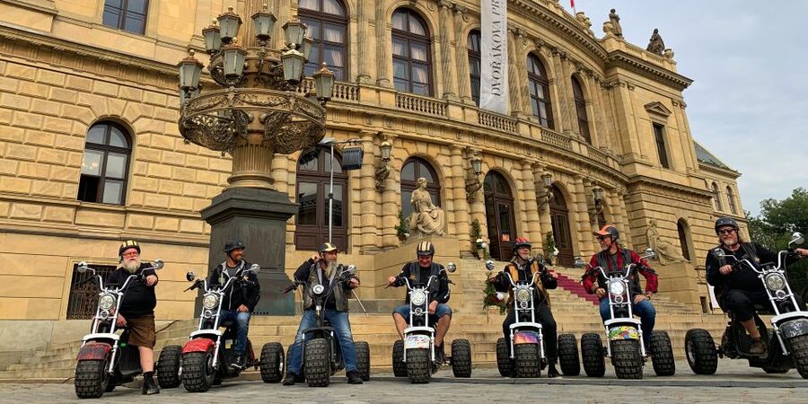 Prague: City Highlights Guided Electric Trike Tour - Meeting at Prague On Segway: what happens before the riding