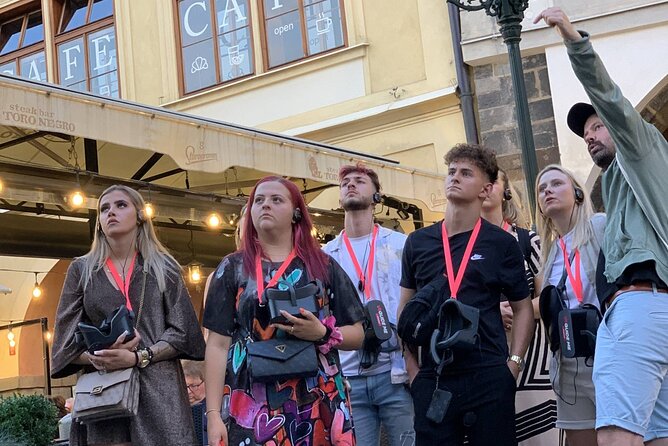 Prague City Tour with Virtual Reality - Kafka’s Head: Modern Art as a Friendly Left Turn