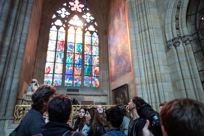 Prague Combo: Castle Guided Tour, Bus and Optional Boat - Key points worth caring about
