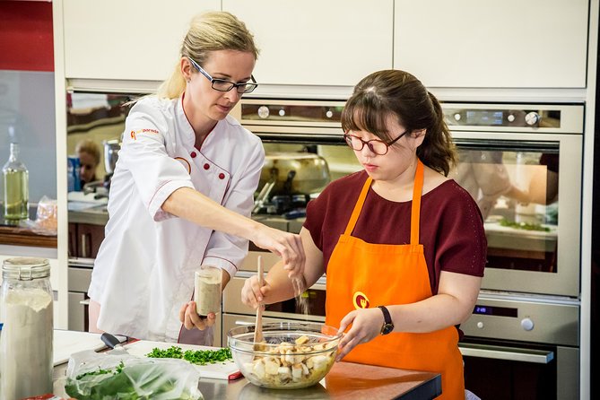Prague Cooking Class Including Market Visit and 3-Course Lunch - Key highlights you’ll feel right away