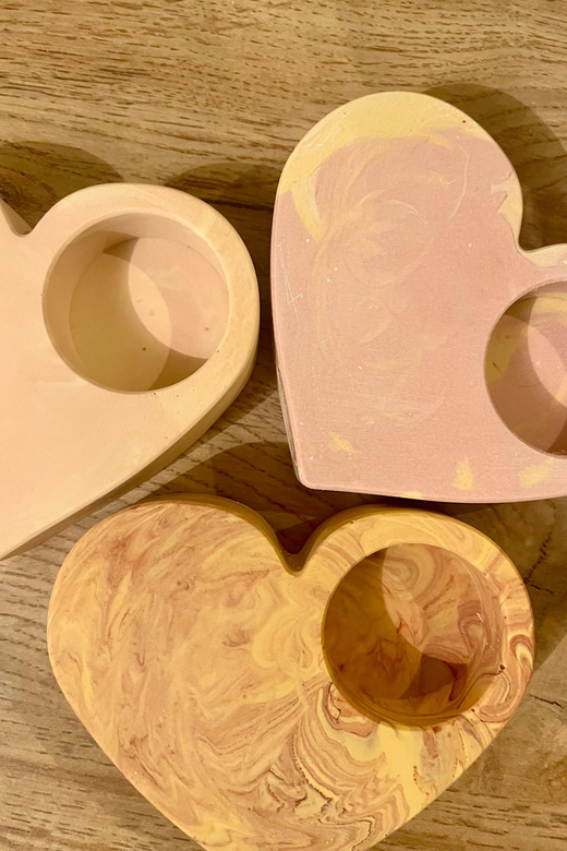 Prague: Craft your unique tea-candle holder set - Jesmonite tea light holders: what you’re making and why it’s different