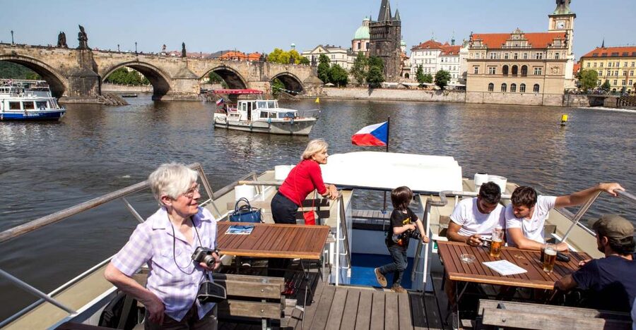 Prague Cruise: 1-Hour on the River Vltava - A One-Hour River Hour That Shows Off Prague’s Top Sights