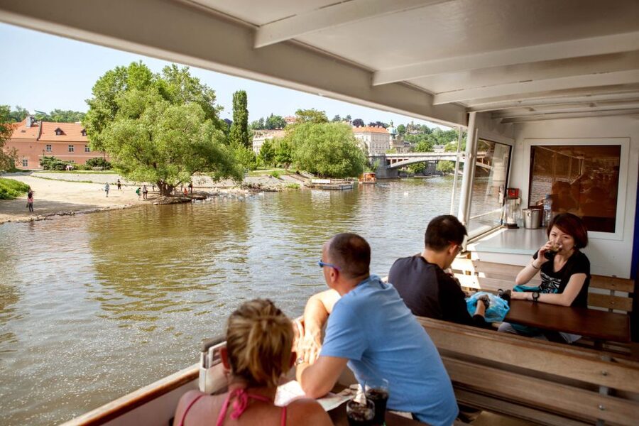 Prague Cruise: 1-Hour on the River Vltava - Price and Value: Is $17 Worth One Hour?