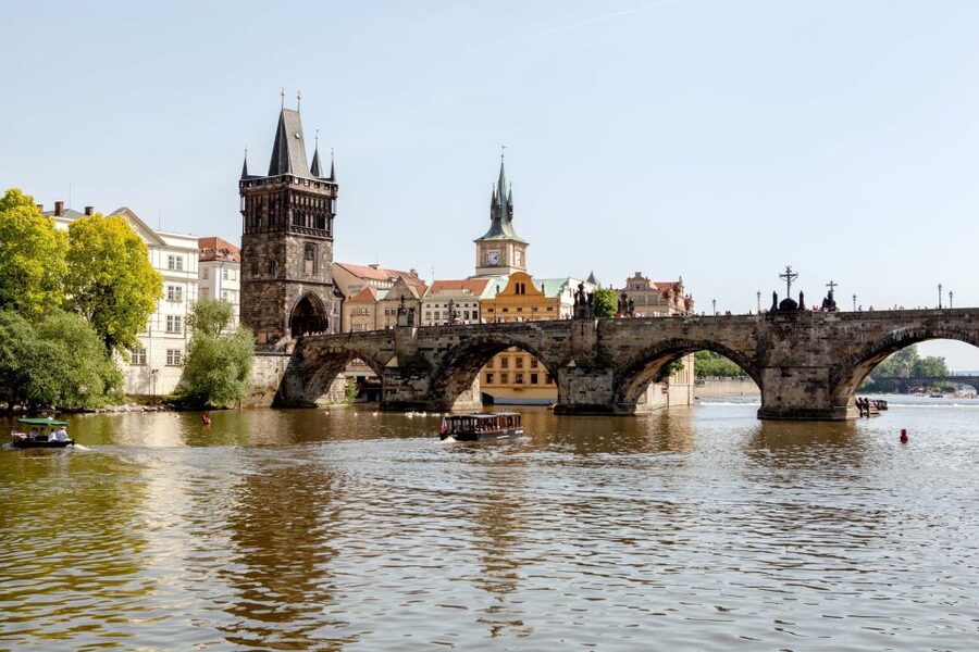 Prague Cruise: 1-Hour on the River Vltava - Where You Meet The Boat (And Why Location Matters)
