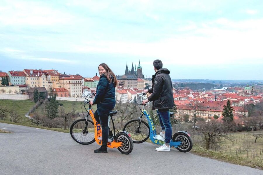 Prague: E-Bike/E-Scooter Viewpoint Tour - Prague Castle Complex Stop: A Short Breather That Helps the Rest of the Ride