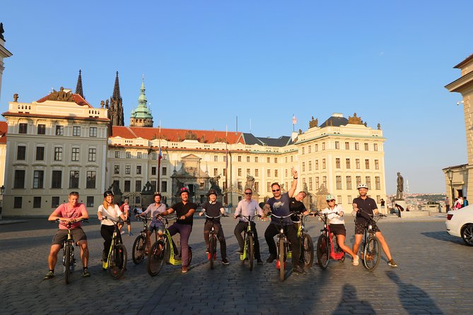 Prague: electric scooter & E-bike guided tour - Safety in the old streets: helmets, training, and traffic reality