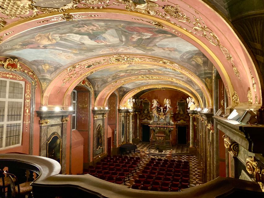Prague: Entry Ticket Classical Concert at the Mirror Chapel - How the 5pm concert runs (and what to listen for)