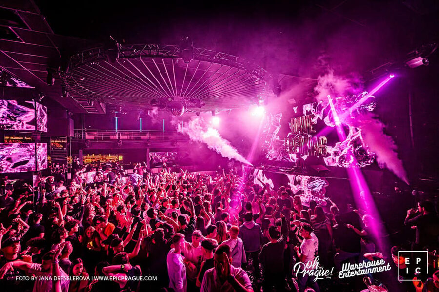 Prague: EPIC Nightclub Entry Ticket - Price and value for a 7-hour entry ticket at EPIC