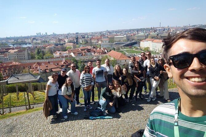 Prague Essential Tour Old Town and Jewish Quarter - Powder Tower (Mihulka): a medieval gate story in small time