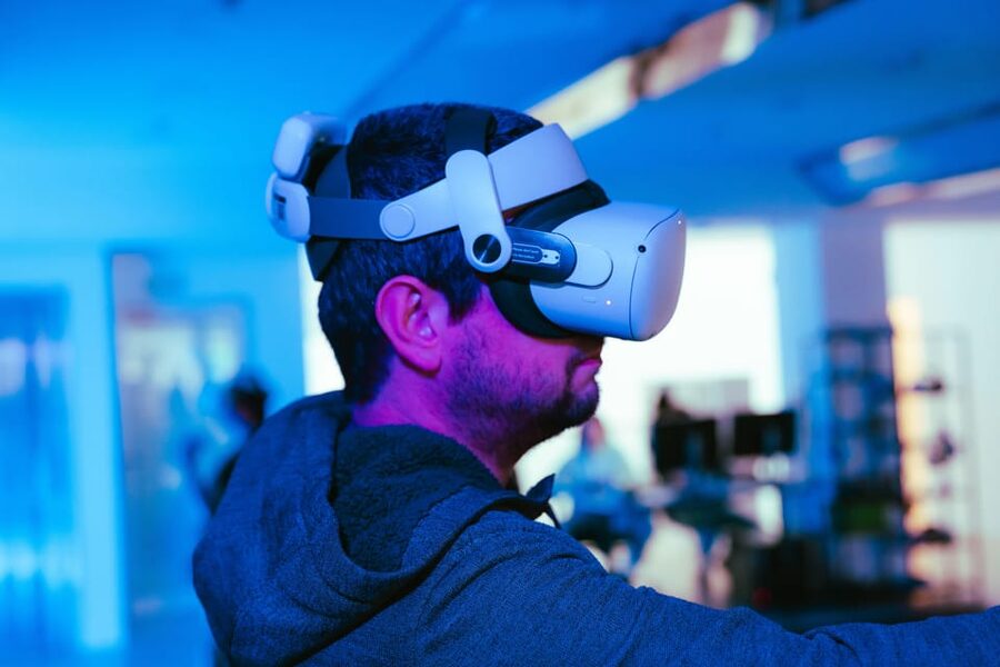 Prague: Explore the Virtual World of Assassin's Creed - What you actually do once you’re in VR