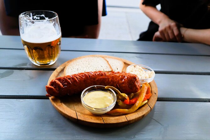 Prague Food tasting tour of Hidden Gems for Small Groups - Stop 1: Koláč pastry in Vinohrady