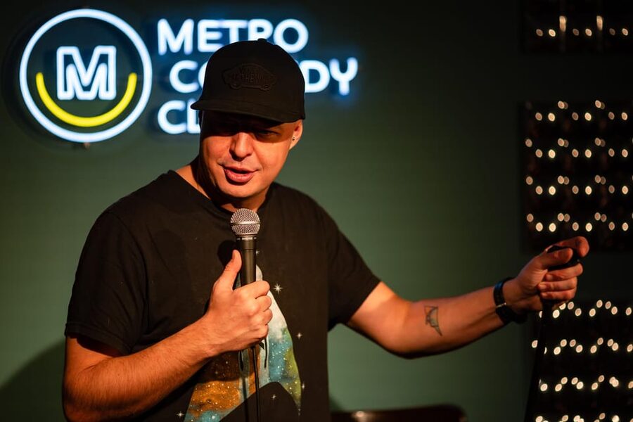 Prague: Friday Stand-Up Comedy in English - Choosing between the 7 PM, 9 PM, and 10:30 PM shows