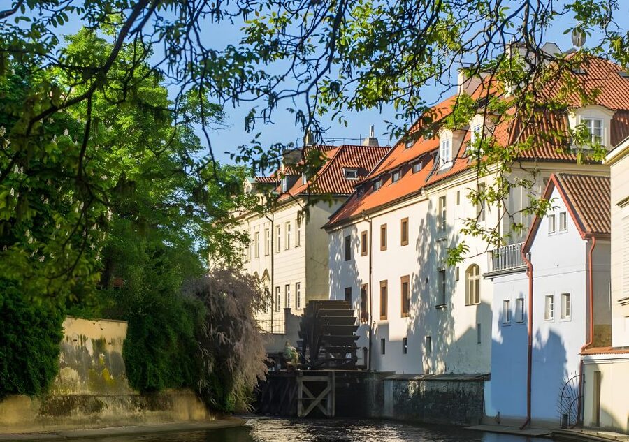 Prague: Full-Day Private Tour of Prague - 5 hours - Hotel Pickup in Prague 1–3: Less Fuss, More Time