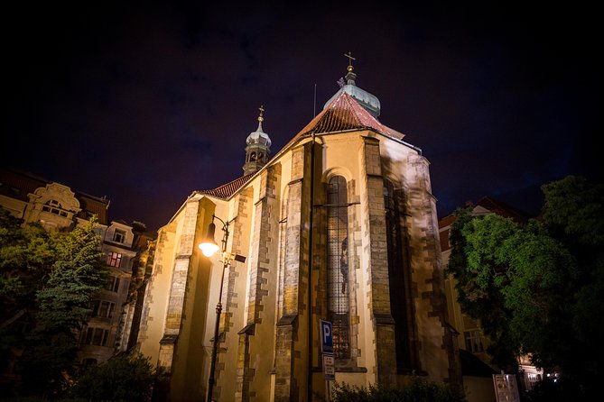 Prague Ghost and Legend of Old Town Walking Tour - What you’re likely to get from the guide