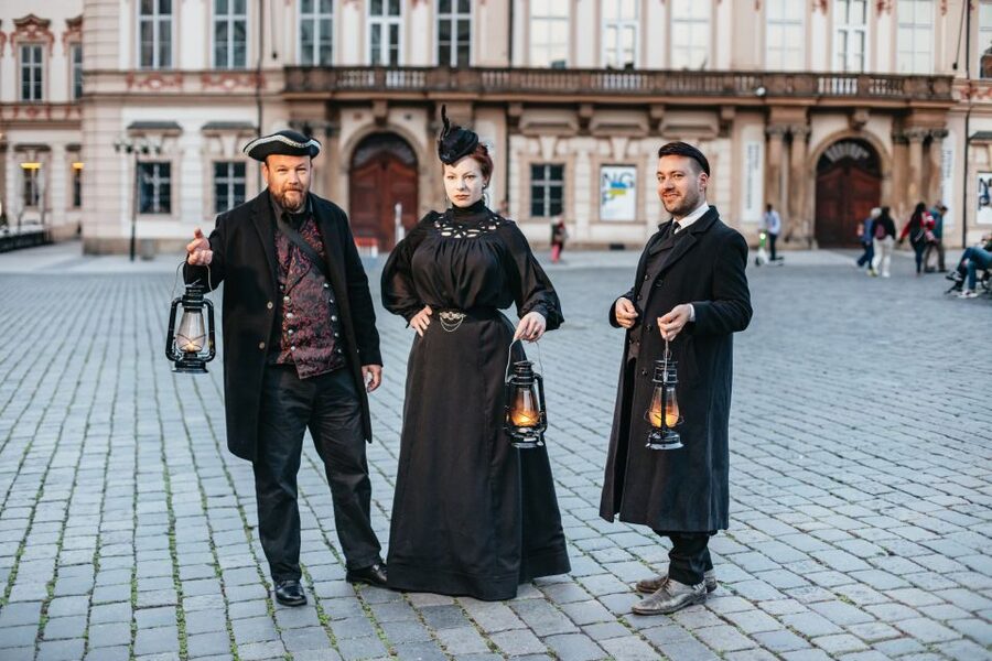 Prague: Ghosts and Legends Nighttime Guided Walking Tour - Ending at the Old Jewish Cemetery: The Night’s Final Chord