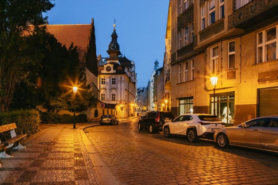 Prague: Ghosts and Legends Nighttime Guided Walking Tour - Starting Points and Meeting Time Reality Check