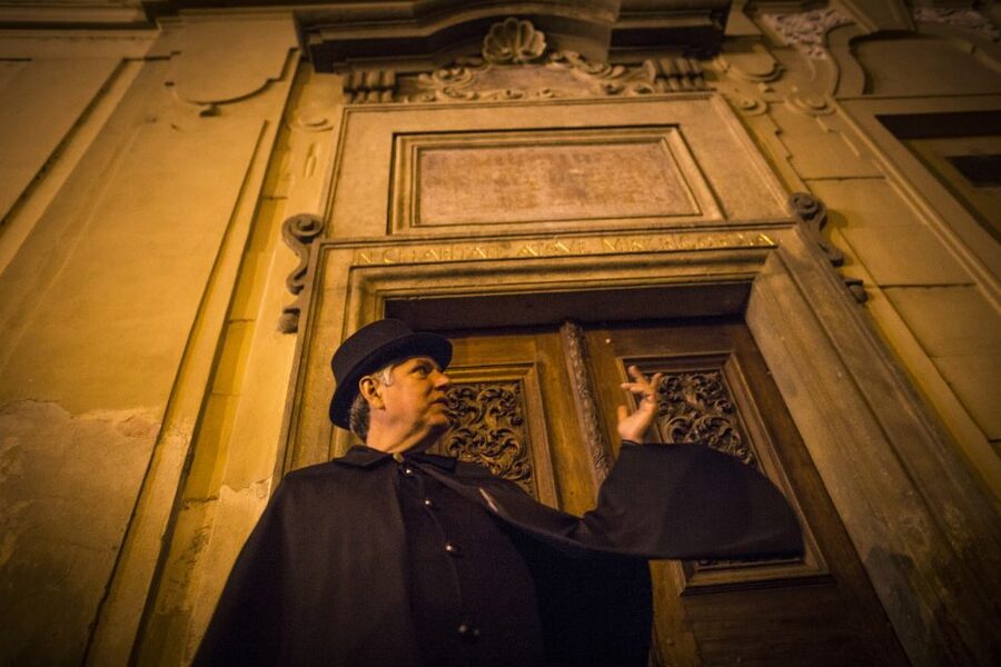 Prague: Ghosts and Legends of the Old Town Evening Tour - How 90 minutes changes Old Town from postcard to atmosphere