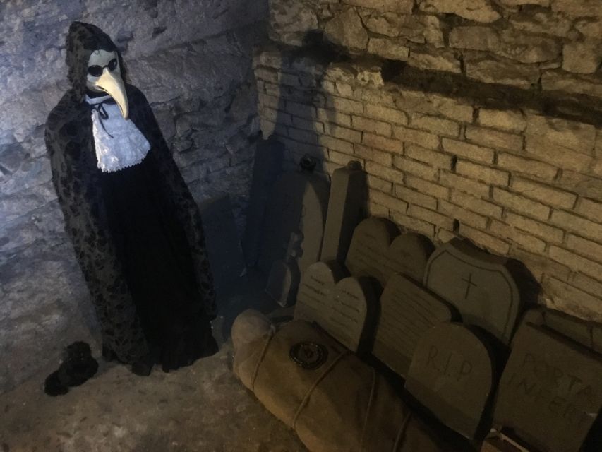 Prague: Ghosts, Legends, Medieval Underground & Dungeon Tour - Two secret pauses off the main path