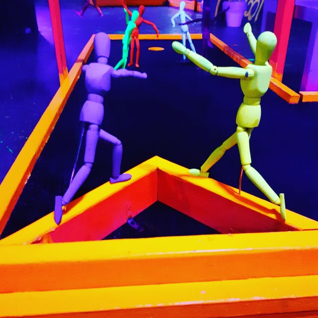 Prague: Glow Golf Mini Golf Game by UV Light - Prague Glow Golf in UV Light: what makes it different after dark