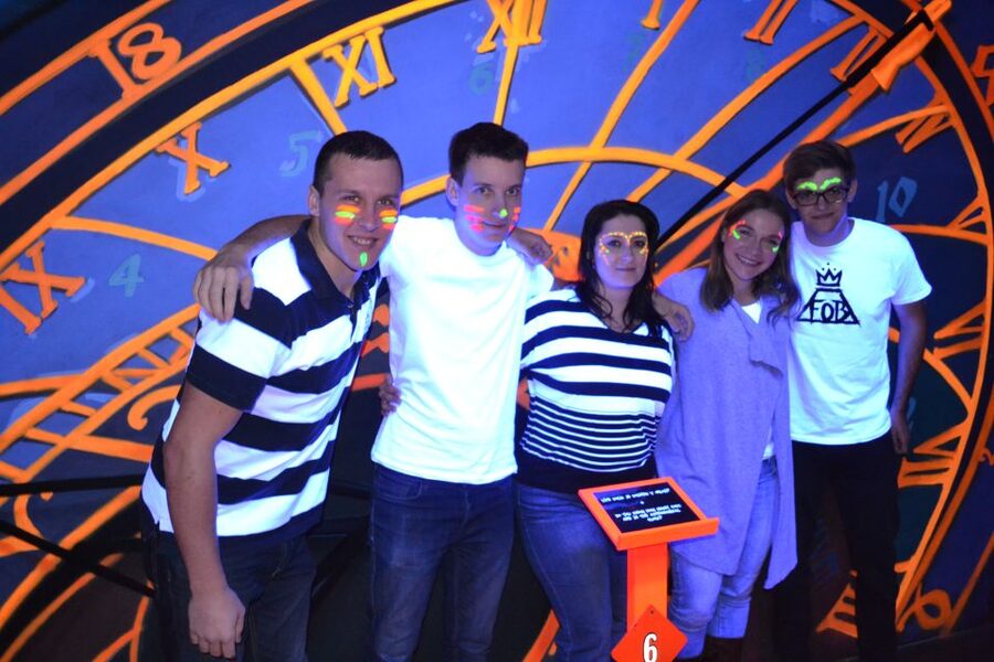 Prague: Glow Golf Mini Golf Game by UV Light - More than golf: Jenga, Pukec, and how to use extra time well