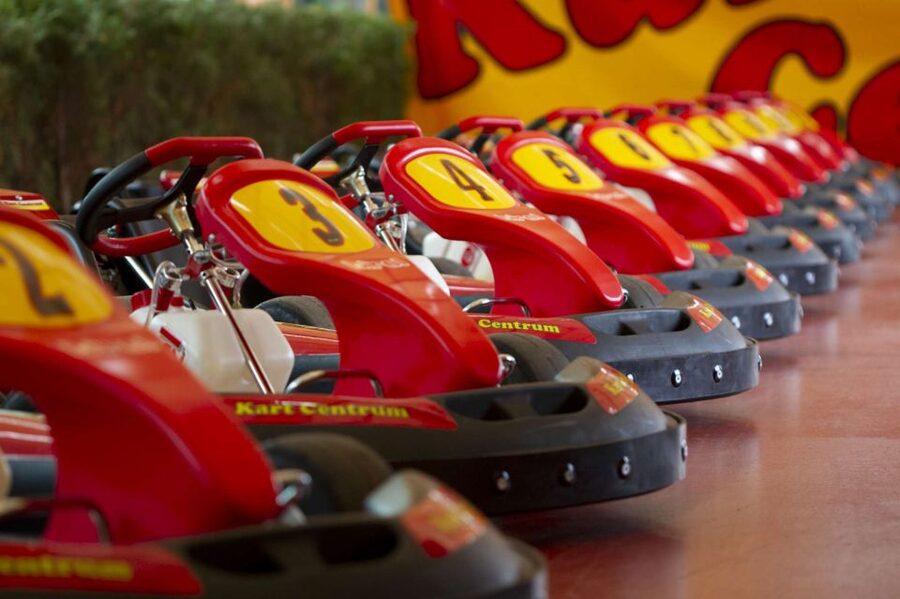 Prague: Go-Kart Racing Experience - Racing etiquette and control: what you must follow