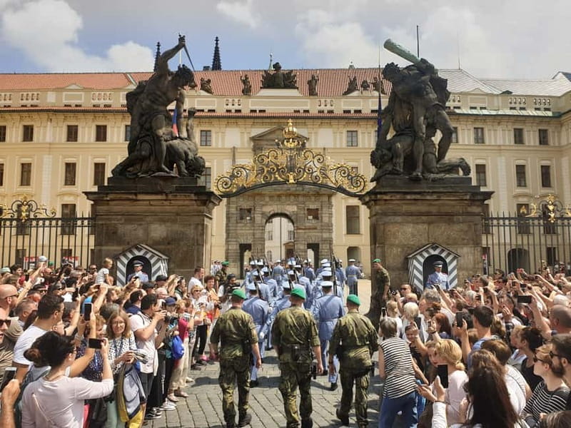 Prague Grand 2,5 hour + 2 hour exterior walking tour - Prague Castle outside: Hradčany views and the Changing of the Guard