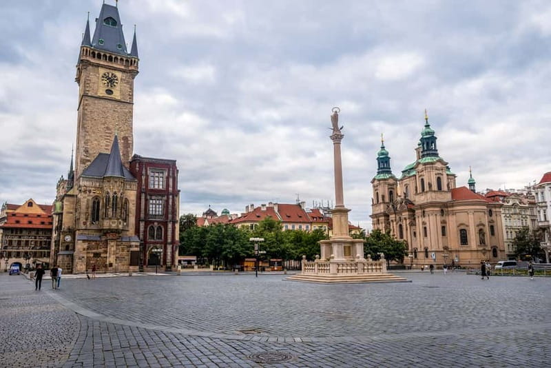 Prague Grand 2,5 hour + 2 hour exterior walking tour - Price and value: what $29 buys you (and what it doesn’t)