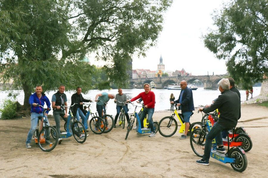 Prague: Grand Segway and eScooter Live Guided City Tour - Architecture stops you won’t get on a simple walking loop
