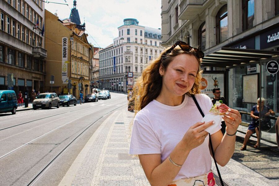 Prague: Guided Food Tour with Tastings - Eating Prague by Way of Sizzling Pans and Fresh Bread