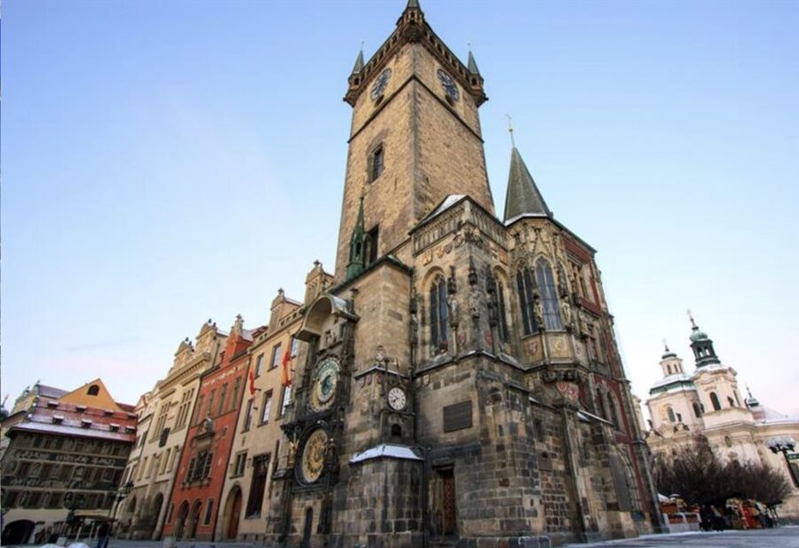 Prague: Half-Day City Highlights Walking Tour - Čech’s Bridge and Early Views: Getting Oriented Fast