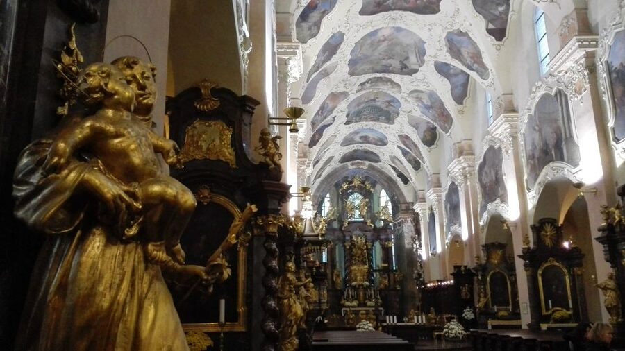 Prague Half-Day City Tour by Car - Josefov (Jewish Quarter): Meaningful Context in 30 Minutes