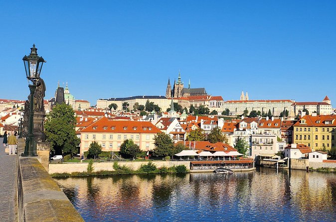 Prague Highlights - 3 hours Private WalkingTour - Staroměstské náměstí: the clock, the palaces, and the core of the story