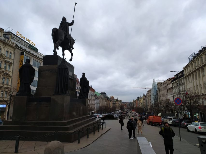 Prague: Historical Walking Tour with Focus on World War 2 - A hotel tied to Nazi leaders: recognizing power in plain sight