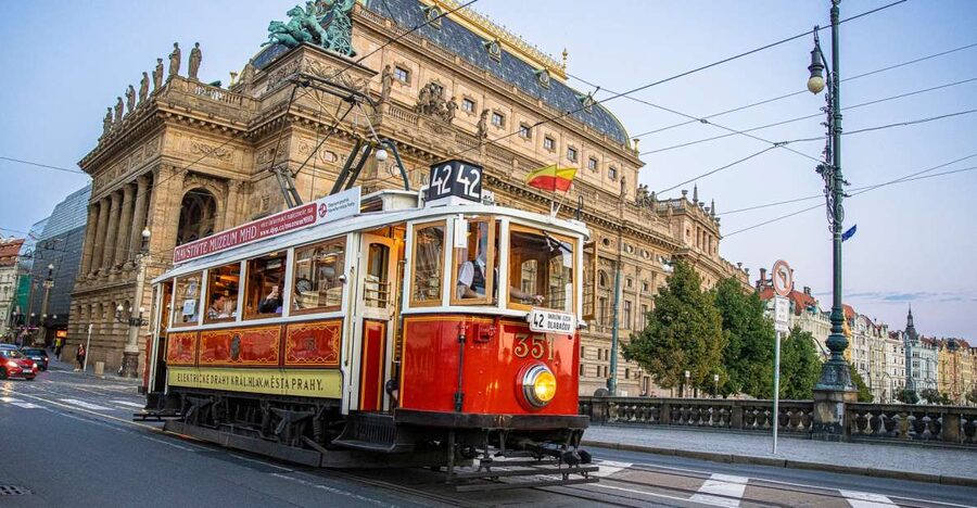 Prague: Hop-on Hop-Off Historical Tram Ticket for Line 42 - Using the Map and Audio App Without Losing Time
