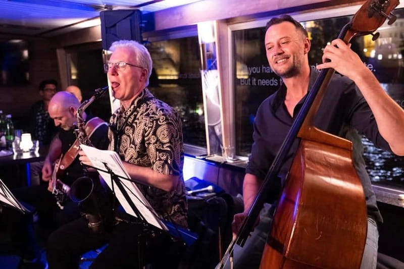 Prague: Jazz Boat Popular Live Jazz Dinner Cruise - Jazz Boat on the Vltava: the real vibe in 150 minutes