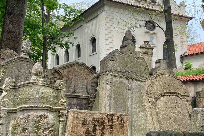 Prague Jewish Quarter & All Synagogues Indepth Semi-Private Tour - Stop 5: Spanish Synagogue, Moorish revival style, and the Jewish Museum